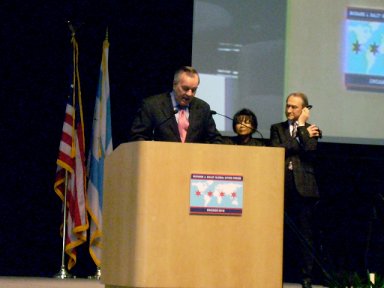 Mayor Daley speaking at the 2010 UIC Urban Forum DSCN1937.jpg