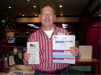 LRK back at work with receipt after only 5 minutes waiting to vote. lrk_early_voting.jpg